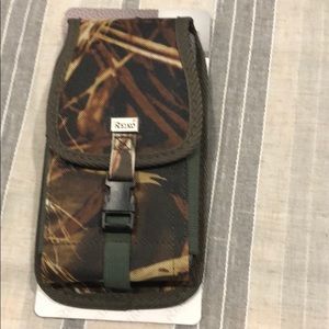 iPhone 8 Plus  Reiko Pouch size XL